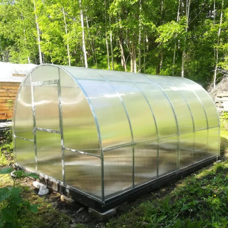 Сборка арочной теплицы (между дугами 0,65 метра) специалистами Мой-Дом27 | Хабаровск Сборка арочной теплицы (между дугами 0,65 метра) | Мой-Дом27 | Монтаж теплицы за 4-5 часов без хлопот. <b>ПРИВЕЗЕМ-СОБЕРЕМ.</b> От вас только принять работу!<br>
 <br>
 <b>Гарантия</b> - 12 месяцев от нашего магазина. <br>
 По окончании работ выдается акт выполненных работ с прописанной гарантией.<br>