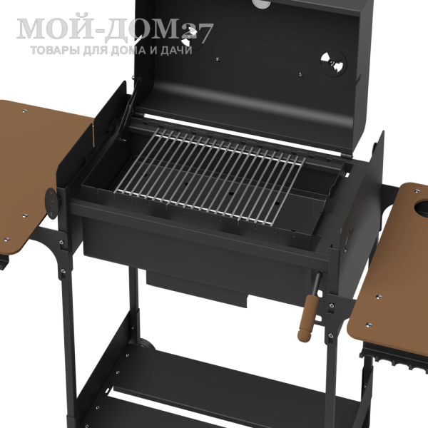 Гриль и мангал ROLAND Jr. | Мой-Дом27 | Применяется в нескольких вариация для приготовления различных блюд на открытом воздухе:<br>
 - как гриль и барбекю с решеткой,&nbsp;а на боковых стенках мангала имеются пазы под вертел;<br>
 - как мангал, для приготовления шашлыков;<br>
Справа и слева располагаются откидные столики . Внизу – полки.