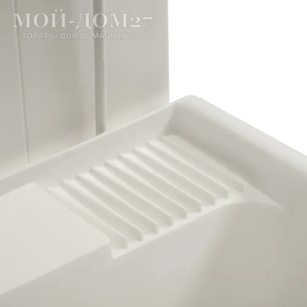 Умывальник с пластиковой тумбой и подогревом | Мой-Дом27 | Объем бака – 22 литра с нагревателем мощностью 1,25 кВт&nbsp;<br>
 Материал умывальника – пластик<br>
 Мойка – пластик белого цвета<br>
 Кран – пластик<br>
Поставляется в разобранном виде