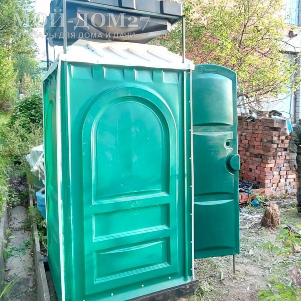 Дачная душевая кабина 200 л. с подогревом | Мой-Дом27 | Дачная душевая кабина 200 л. с подогревом создана на базе мобильной туалетной кабины «Стандарт ПЛЮС». Мобильная душевая кабина оборудована баком со встроенным ТЭНом, который позволит обеспечить оптимальную температуру при любой погоде для комфортного принятия душа.<br>
 Кабина комплектуется двухслойной лицевой панелью с цельнопетельной конструкцией двери (антивандальный эффект).<br>
 <b>Поставляется в разобранном виде.</b><br>
<ul>
</ul>