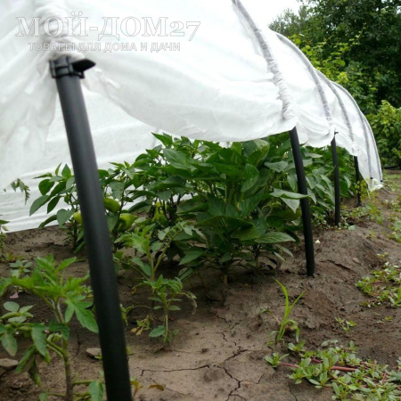 Готовый парник 6,5 метров | Мой-Дом27 | Длина парника 6,5 метров. Срок службы 7 лет
Парник состоит из гибких и прочных пластиковых труб и нетканого укрывного материала. Укрывной материал Raifenhauser, плотность 35г/м2 в него уже вшиты дуги, т.е. для использования необходимо будет только забить в землю колышки, раздвинуть дуги и одеть их на колышки - парник готов к использованию.
