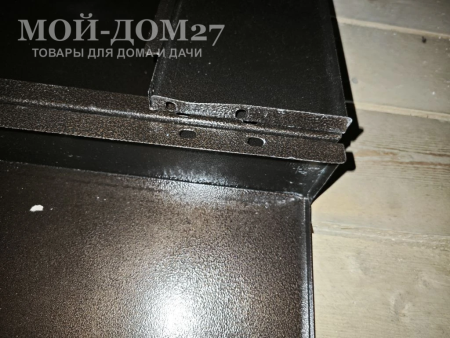 Дефект. Умывальник ДУЭТ с подогревом (Медь) нерж. мойка | Мой-Дом27 | <b>Отверстия крепления верхней и нижней планки на торце тумбы не совпадают - необходимо пересверливать. На сливном отверстии бака следы установки ТЭНа - витринный вариант</b><br>
 Объем бака – 17 литров с нагревателем мощностью 1,25 кВт Время нагрева до 60 градусов – 30 минут<br>
 Возможна установка бака и мойки с левой или с правой стороны умывальника<br Материал="null" умывальника="" сталь="" толщиной="">
 Мойка – нержавеющая сталь<br>
 Кран – металлический<br>
Поставляется в разобранном виде, в коробке 84*53*20 см с ручками