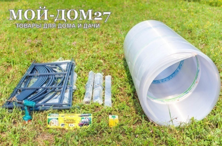 Теплица Мария Делюкс 6 метров с поликарбонатом | Мой-Дом27 Теплица Мария Делюкс 6 метров с поликарбонатом | Мой-Дом27 | Каркас изготовлен из окрашенной замкнутой трубы 20*20 мм.<br>
 Ширина - 3 метра. Высота - 2,1 метра. Длина 6 метров.<br>
 Выдерживаемая снеговая нагрузка - 40 кг/м2. Выдерживаемая ветровая нагрузка - до 22 м/с.<br>
 Расстояние между дугами 1 метр. <b>Толщина металла 1,2 мм</b>.<br>