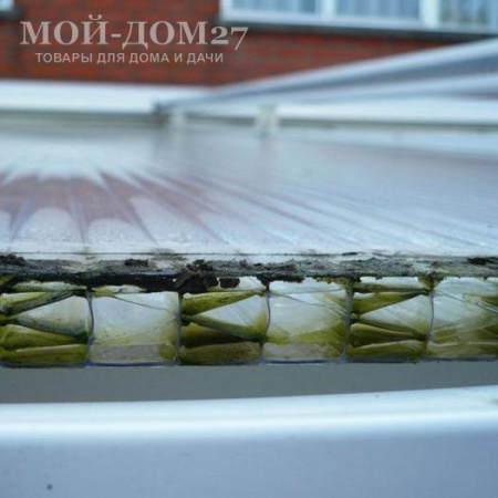 Перфорированная (антипыльная) лента 12 метров | Мой-Дом27 | Лента применяется для защиты открытых ячеек&nbsp;сотового поликарбоната от попадания внутрь&nbsp;жидкость, пыль и грязь.<br>
 Перфорированная структура позволяет выводить конденсат, который образуется при изменении температуры из молекулярной влаги<br>
 проходить не могут.<br>