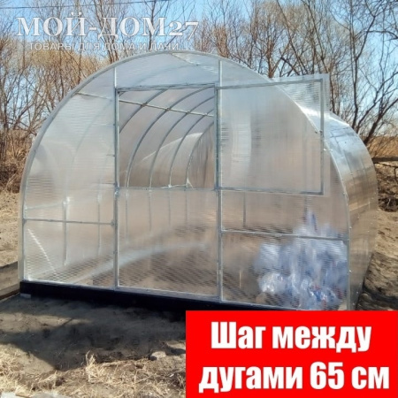 Теплица Восточная Усиленная 12 метров с поликарбонатом | Мой-Дом27 | Каркас изготовлен из оцинкованной замкнутой трубы 20*20 мм.<br>
 Ширина - 3 метра. Высота - 2,1 метра. Длина 12 метров. <br>
 Выдерживаемая снеговая нагрузка - 150 кг/м2. Выдерживаемая ветровая нагрузка - до 20 м/с.<br>
 Расстояние между дугами 0,65 метра. Толщина металла дуг 1,2 мм. Ширина двери 0,96 метра.<br>