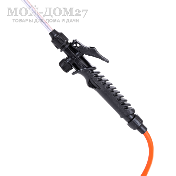 Опрыскиватель пневматический 9 л. ЖУК классик (ОП-209) | Мой-Дом27 | Объем бака:9 л.<br>
 Диаметр заливной горловины: 100 мм<br>
 Тип брандспойта:Телескопический 650-970 мм<br>
 Рабочее давление: 2-3 атм<br>
 Расход рабочей жидкости 0,6-0,8 л/мин<br>
Регулировка распыла: от струи до тумана