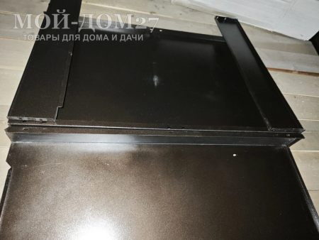 Дефект. Умывальник ДУЭТ с подогревом (Медь) нерж. мойка | Мой-Дом27 | <b>Отверстия крепления верхней и нижней планки на торце тумбы не совпадают - необходимо пересверливать. На сливном отверстии бака следы установки ТЭНа - витринный вариант</b><br>
 Объем бака – 17 литров с нагревателем мощностью 1,25 кВт Время нагрева до 60 градусов – 30 минут<br>
 Возможна установка бака и мойки с левой или с правой стороны умывальника<br Материал="null" умывальника="" сталь="" толщиной="">
 Мойка – нержавеющая сталь<br>
 Кран – металлический<br>
Поставляется в разобранном виде, в коробке 84*53*20 см с ручками