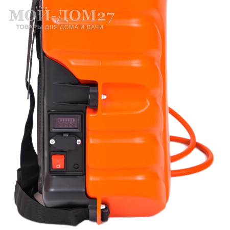 Аккумуляторный ранцевый опрыскиватель 16 л. ЖУК | Мой-Дом27 | Объем бака: 16 л.<br>
 Среднее время непрерывной работы: до 4 ч непрерывной работы<br>
 Удлиненный шланг брандспойта опрыскивателя - 1.5 метра<br>
 Дальность разбрызгивания: 0,5-2,5 м.<br>
 Максимальное давление: 5,5 бар<br>
 Максимальный расход жидкости: 3,1 л/мин<br>
 Тип АКБ: кислотно-свинцовый<br>
